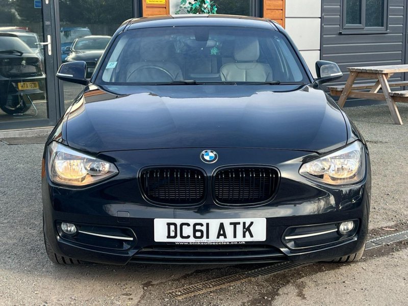 BMW 1 SERIES