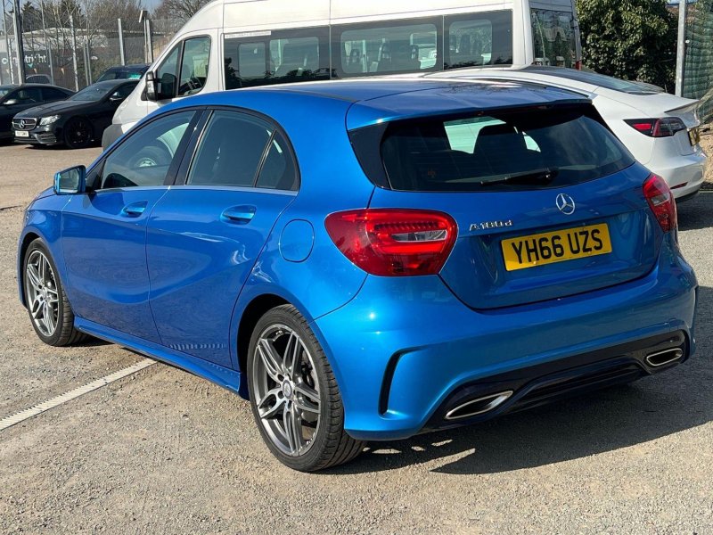 MERCEDES-BENZ A CLASS