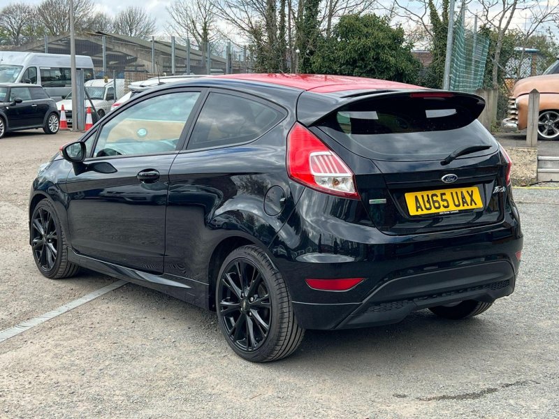 FORD FIESTA