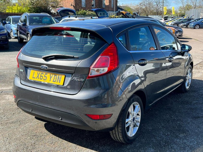 FORD FIESTA