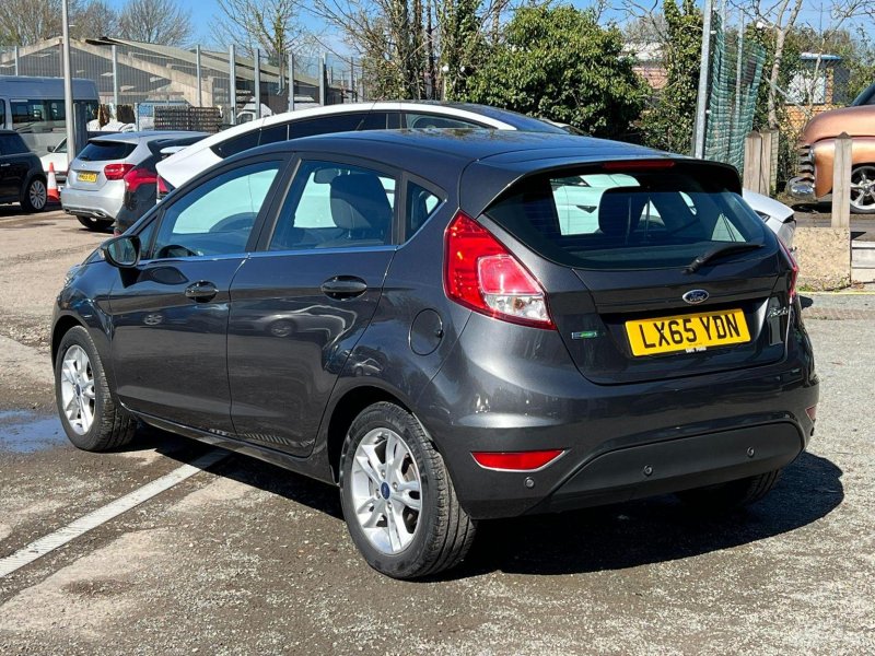 FORD FIESTA
