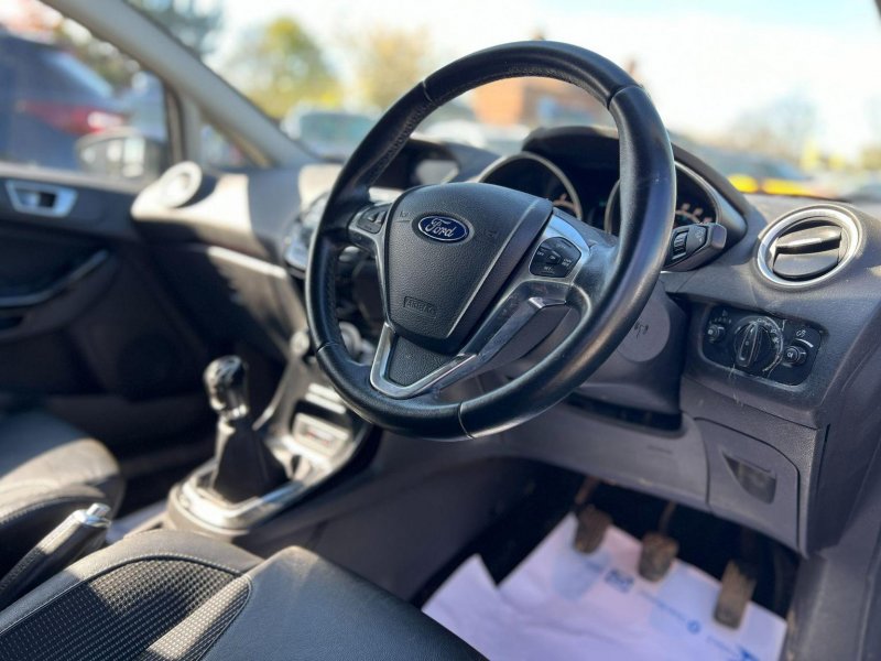 FORD FIESTA
