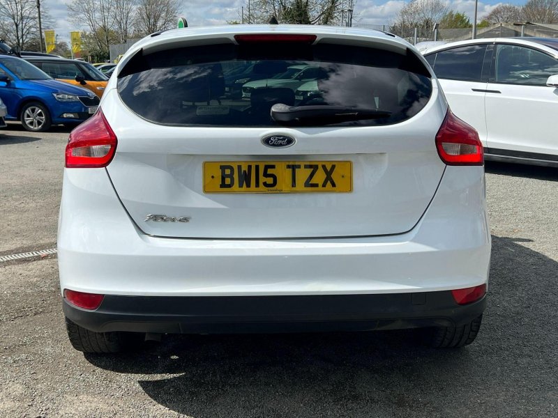 FORD FOCUS