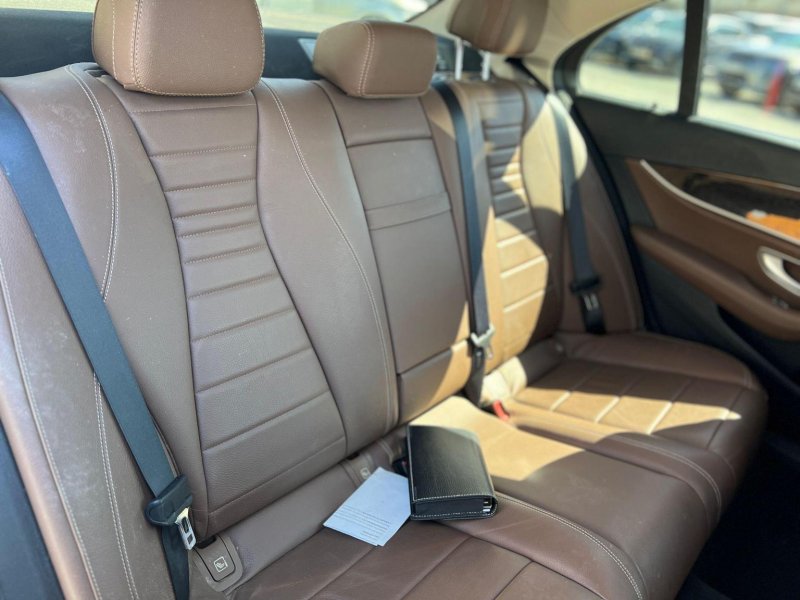 MERCEDES-BENZ E CLASS