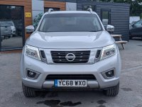 NISSAN NAVARA