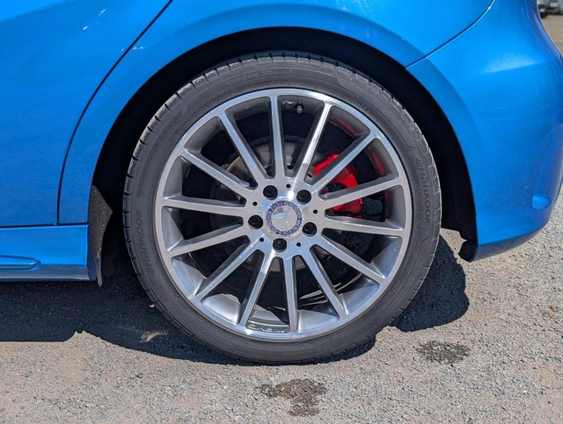 MERCEDES-BENZ A CLASS
