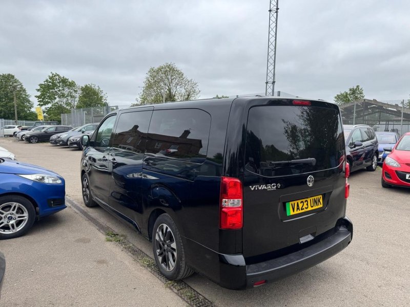 VAUXHALL VIVARO