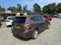 TOYOTA PRIUS+