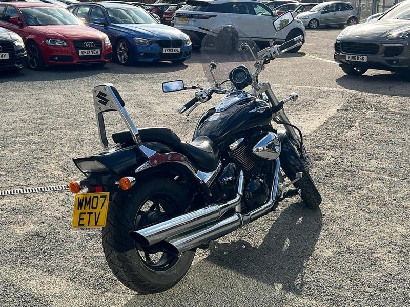 SUZUKI MARAUDER 800