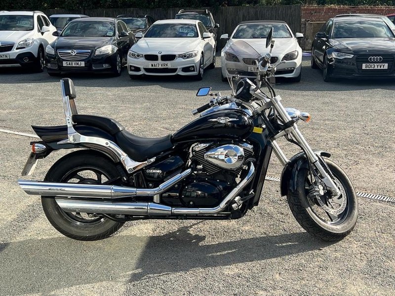 SUZUKI MARAUDER 800