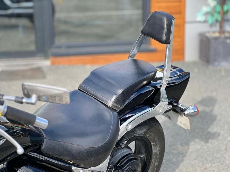 SUZUKI MARAUDER 800