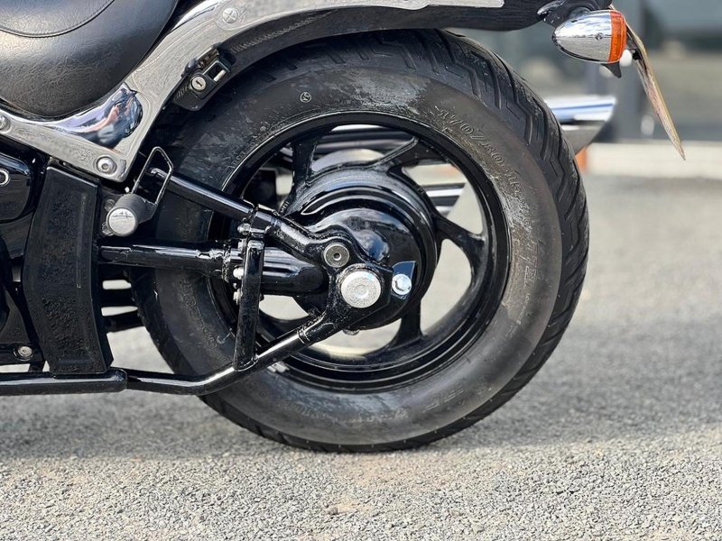 SUZUKI MARAUDER 800